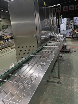 Un buon prezzo. cono della cialda di 4.5kw 3800pcs/H che rende a macchina operazione stabile in linea