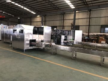 Un buon prezzo. Cono gelato completamente automatico che fa capacità a macchina 4000-5000pcs/H in linea