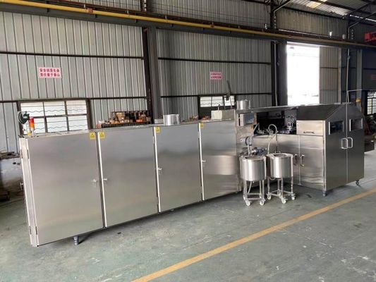 Un buon prezzo. controllo automatico dello SpA della macchina del cono gelato 2000pcs/H in linea